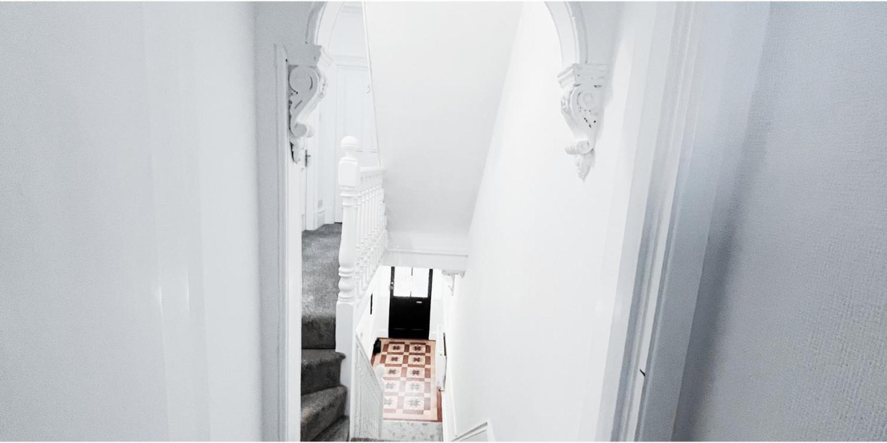 Single Room In Modern House Near ノッティンガム エクステリア 写真