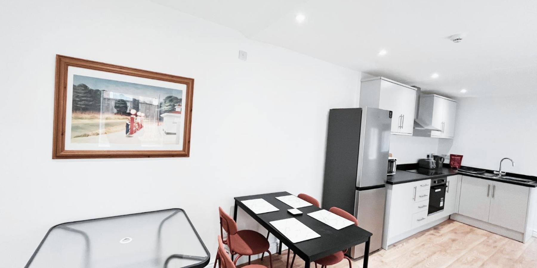 Single Room In Modern House Near ノッティンガム エクステリア 写真