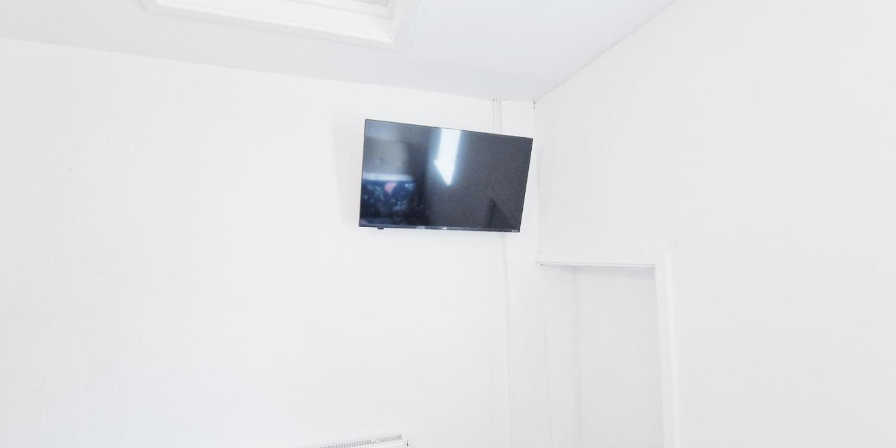 Single Room In Modern House Near ノッティンガム エクステリア 写真