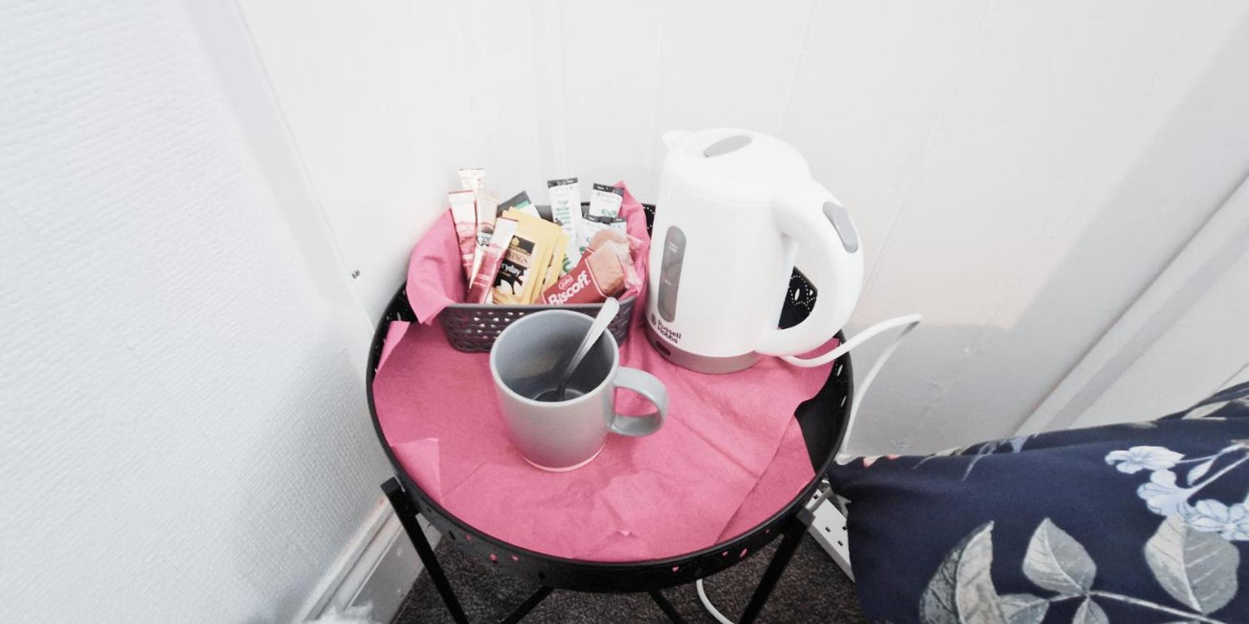 Single Room In Modern House Near ノッティンガム エクステリア 写真